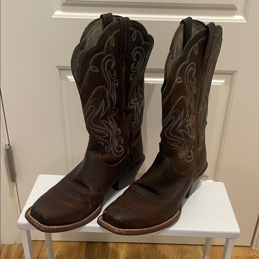 Ariat Dark Brown Embroidered Heeled Boots
